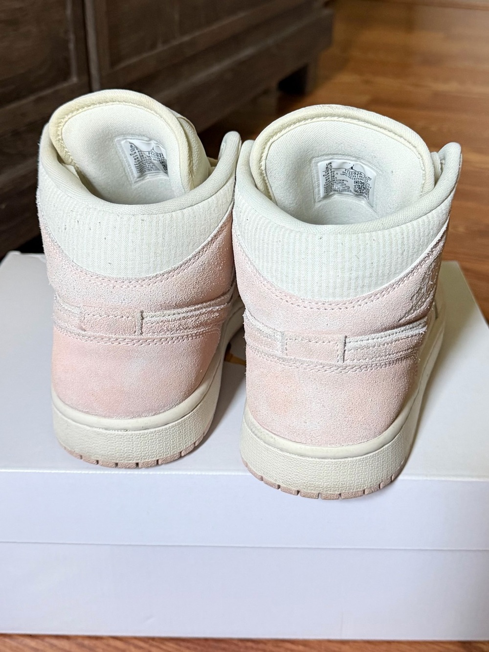 Nike Women’s Jordan Low-Top Sneakers in Blush and Off-White - Picture 4 of 5
